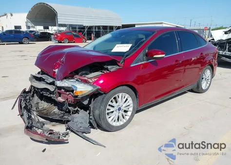 2017 Ford Focus Titanium from USA, damaged, VIN 1FADP3J24HL244488